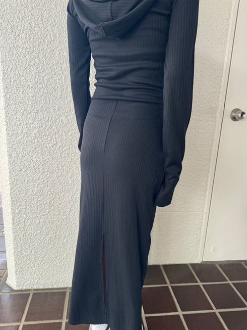 フロントジップリブフーディワンピース