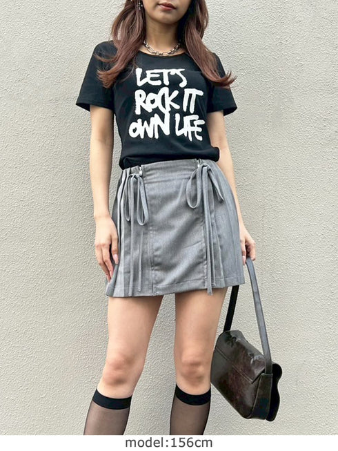 手書き風ロゴTシャツ