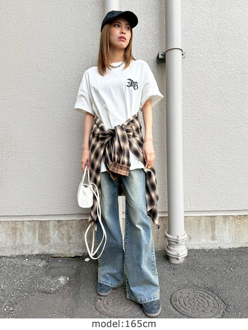 BIG刺繍ユニセックスTシャツⅢ