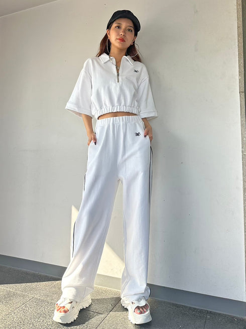 ハーフZIPロゴ刺繍トップス