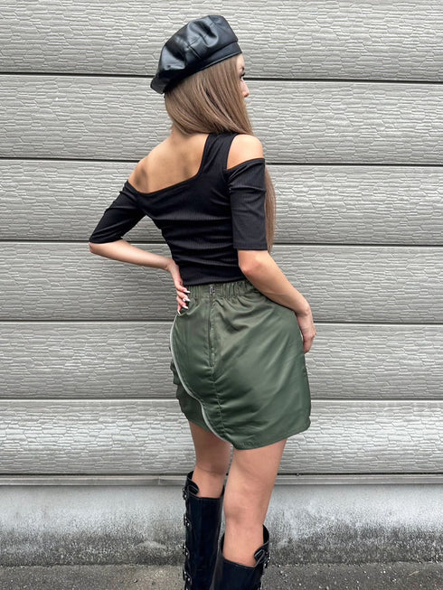 アシメデザインカットリブTOP