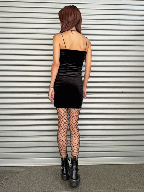 ラメ刺繍ベロアキャミワンピース