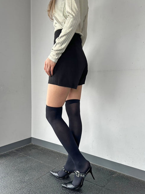 ハイウエストショートパンツ