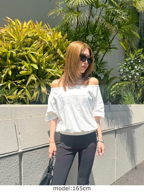 FIERTE オフショルトップス