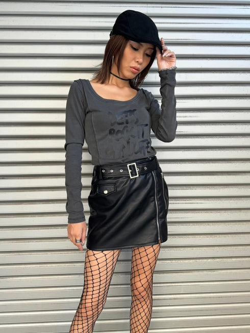 ベルト付フェイクレザータイトミニスカート