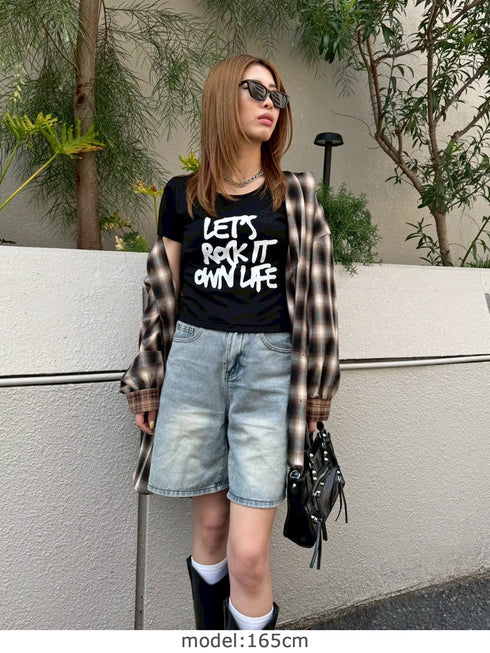 手書き風ロゴTシャツ