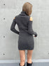 肩開きニットミニワンピース