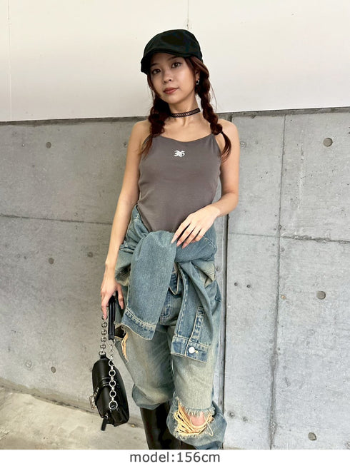 ロゴ刺繍キャミトップ