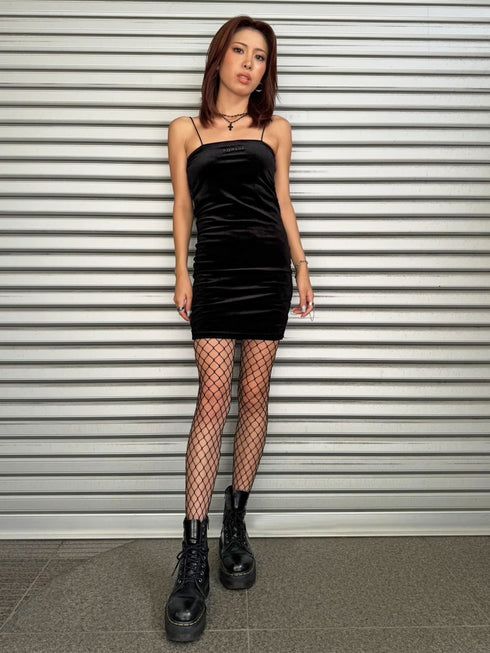 ラメ刺繍ベロアキャミワンピース