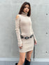 肩開きニットミニワンピース