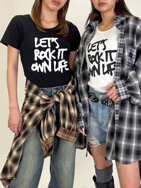 手書き風ロゴTシャツ