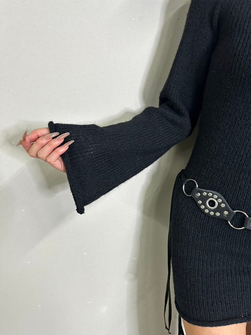 バックオープンニットワンピース