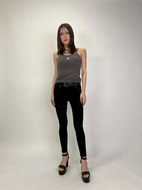 ロゴ刺繍キャミトップ