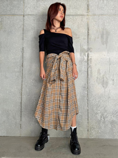 アシメデザインカットリブTOP