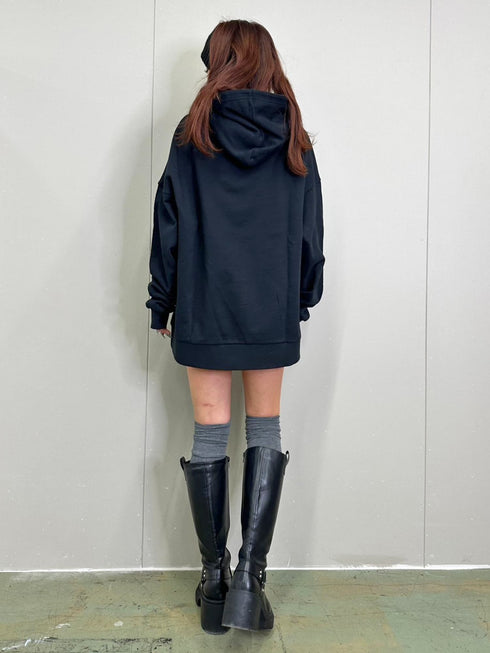 裾ロゴ裏毛トップ