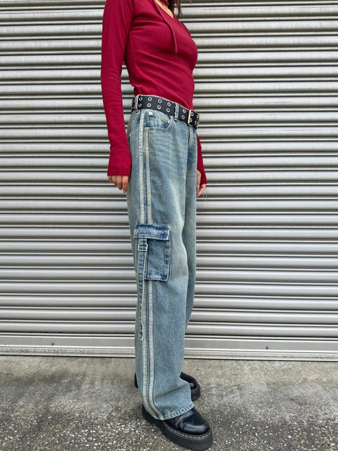 カーゴポケットワイドデニムパンツ