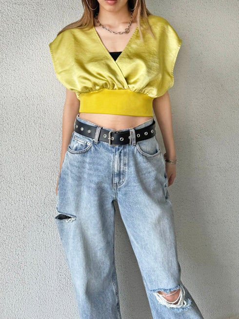 サテンカシュクールトップス