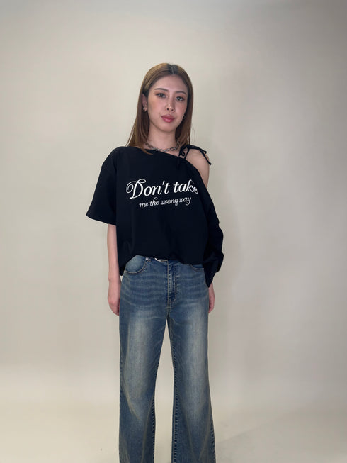 ロゴワンショルカットソートップス