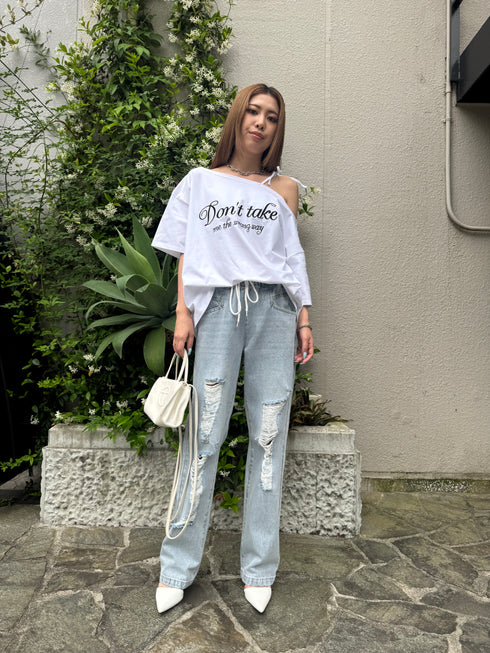 ロゴワンショルカットソートップス