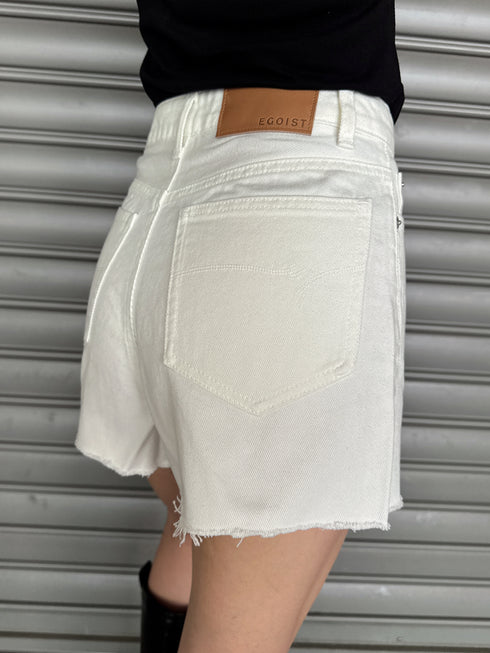 ヘムカットオフショートパンツ