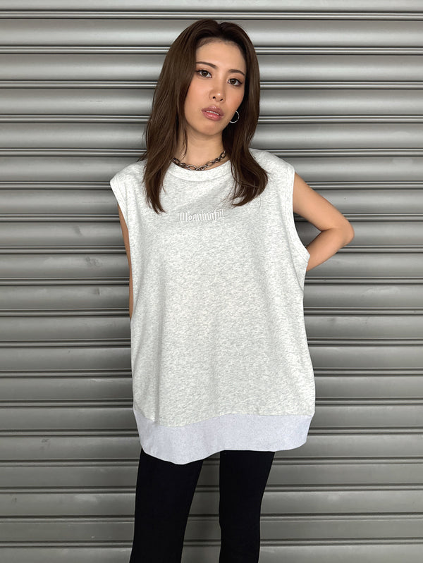 オーバータンクトップ