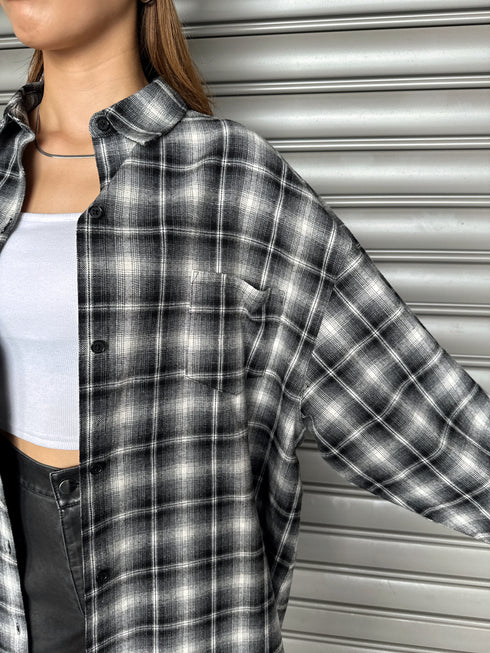 ウォームチェック柄オーバーシャツ