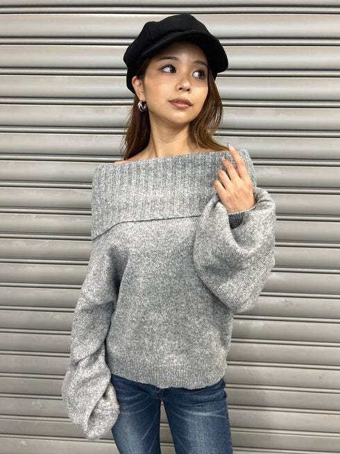 ボリュームオフショルニットトップスⅡ