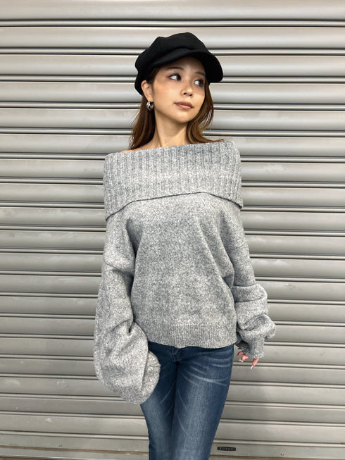 ボリュームオフショルニットトップスⅡ