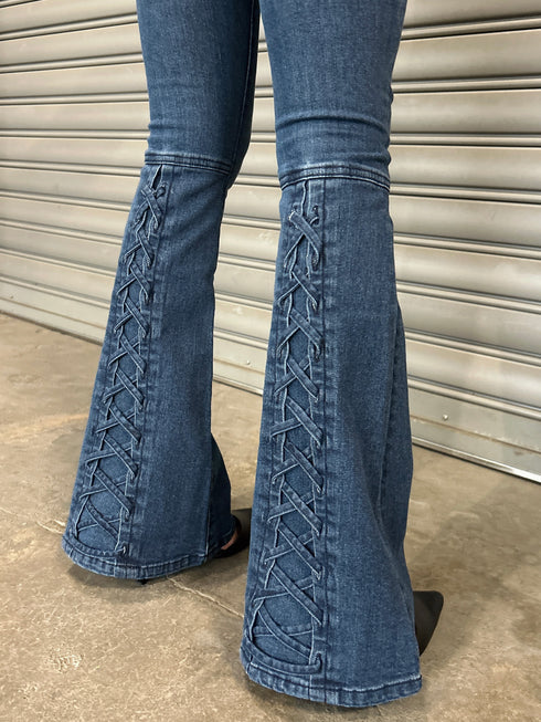 裾レースアップフレアパンツ