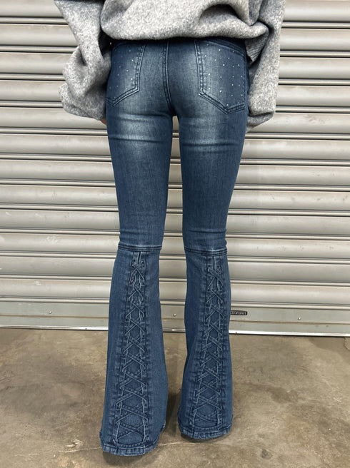 裾レースアップフレアパンツ