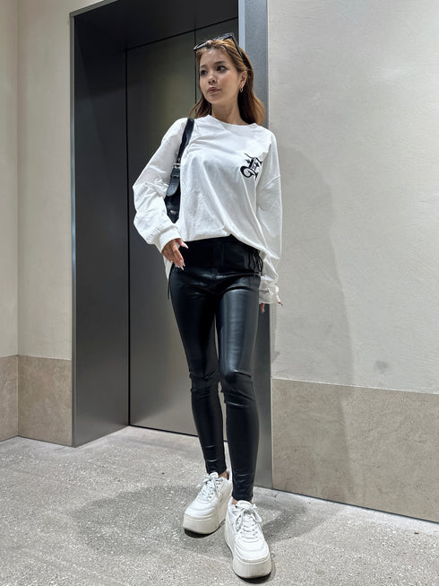 サイドデザイン フェイクレザースキニーパンツ