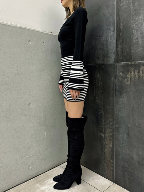 深Vネックボーダーニットワンピース