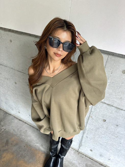 BIGオフショルプルオーバー