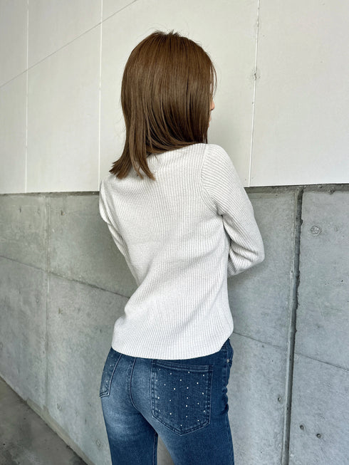 ラメボトルネックニットトップス