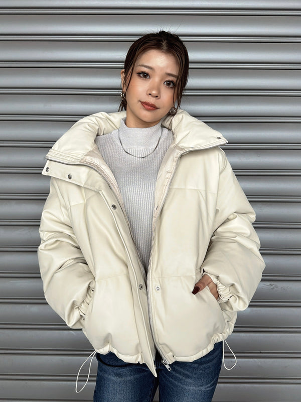 スタンドカラーフェイクレザー中綿ジャケット