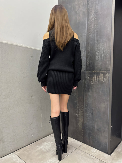 肩開きケーブルミニワンピース