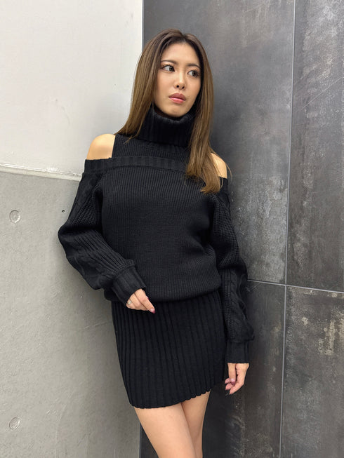 肩開きケーブルミニワンピース