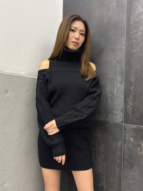 肩開きケーブルミニワンピース