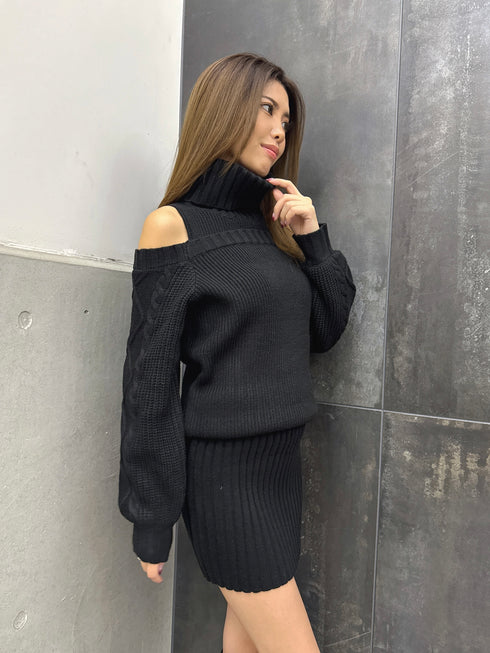 肩開きケーブルミニワンピース