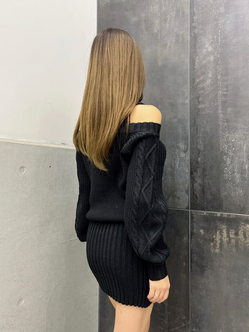 肩開きケーブルミニワンピース