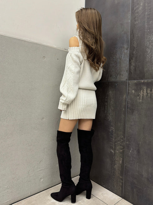 肩開きケーブルミニワンピース