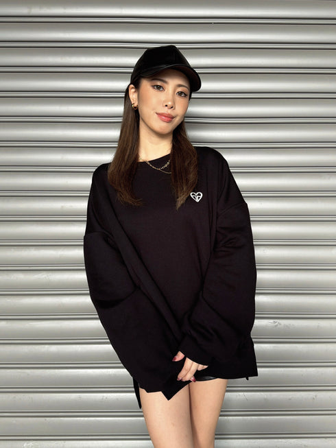 ハートロゴプルオーバー