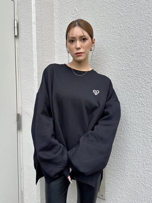 ハートロゴプルオーバー