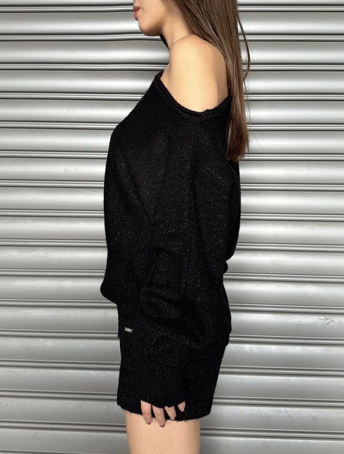 プレート付ワンショルラメニットトップス