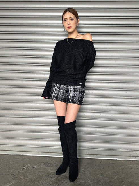 プレート付ワンショルラメニットトップス