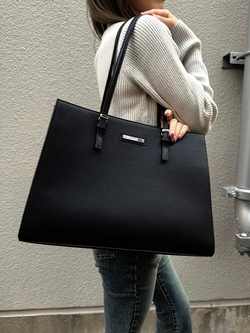 ポーチ付フェイクレザートートバッグ