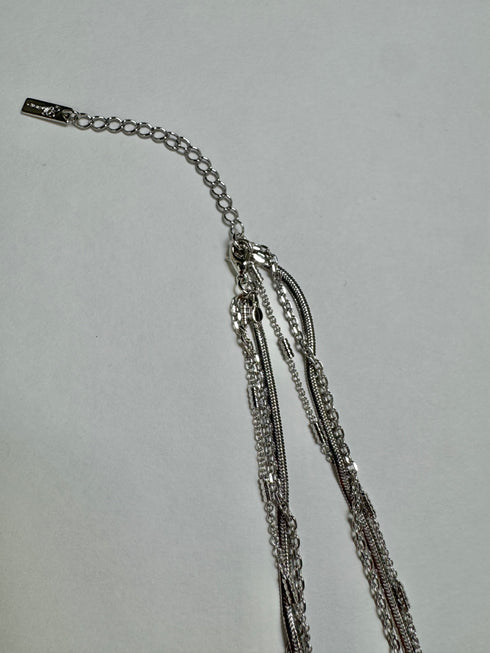 3連ストーンクロスネックレス