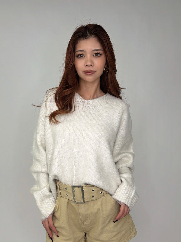 Vネックロングシャギーニットトップス