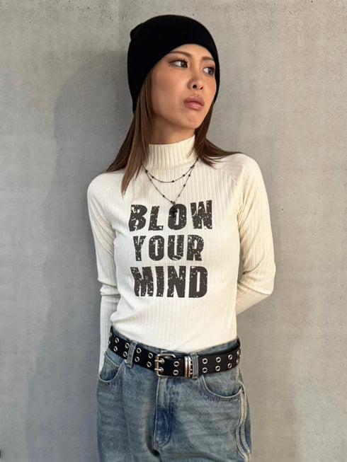 ロゴプリントニットソートップス