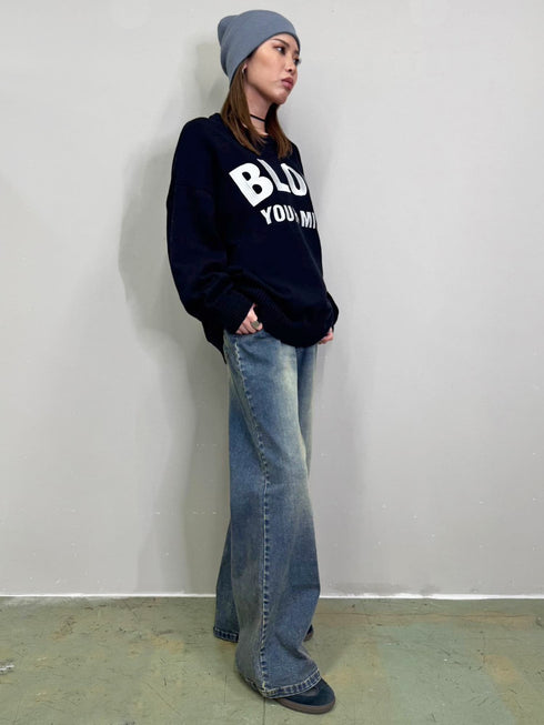 ロゴ刺繍ニットプルオーバー